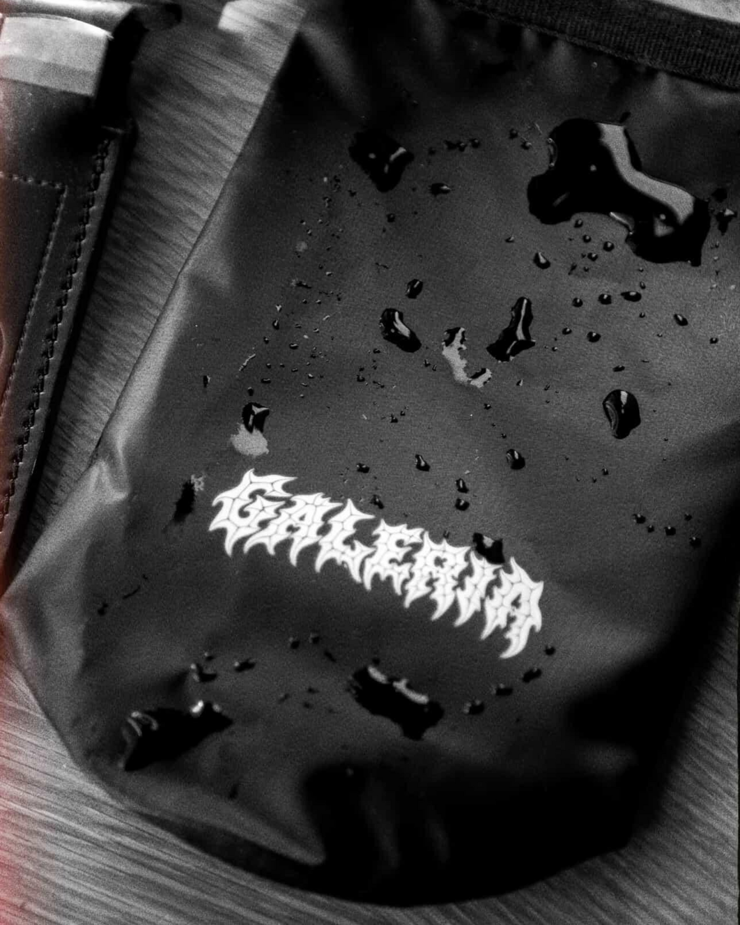 Galeria 2L Dry Bag